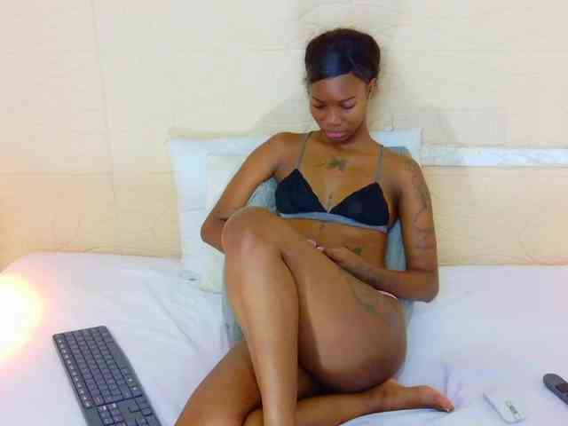 Slim-chocobar18 webcam