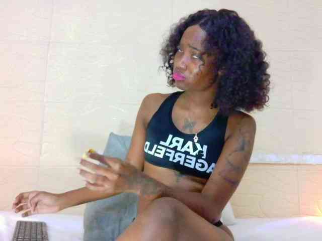 Slim-chocobar18 webcam