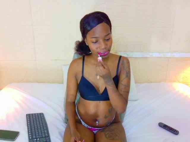 Slim-chocobar18 webcam