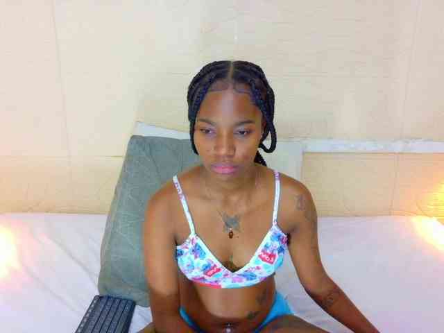 Slim-chocobar18 webcam