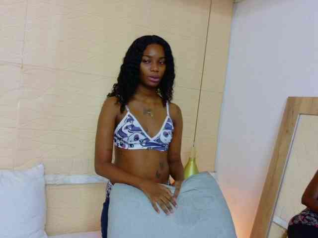 Slim-chocobar18 webcam