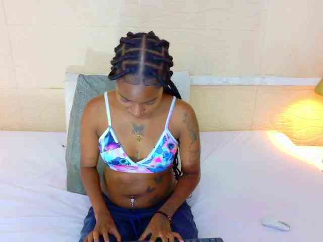 Slim-chocobar18 webcam