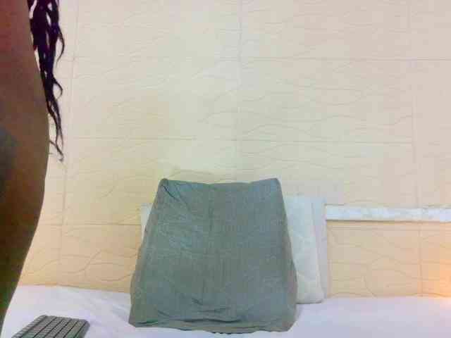 Slim-chocobar18 webcam