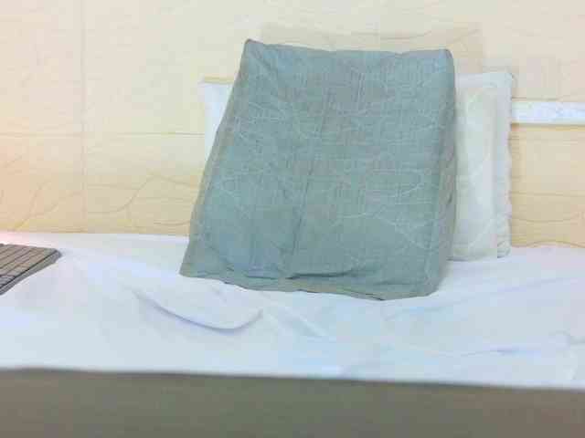 Slim-chocobar18 webcam