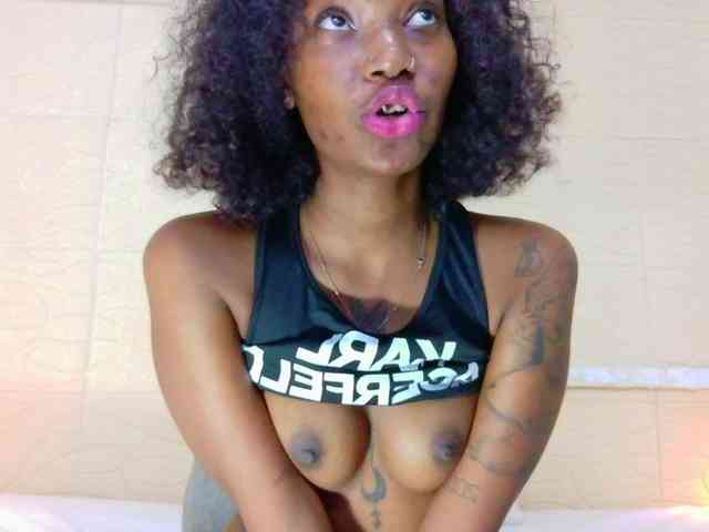 Slim-chocobar18 webcam