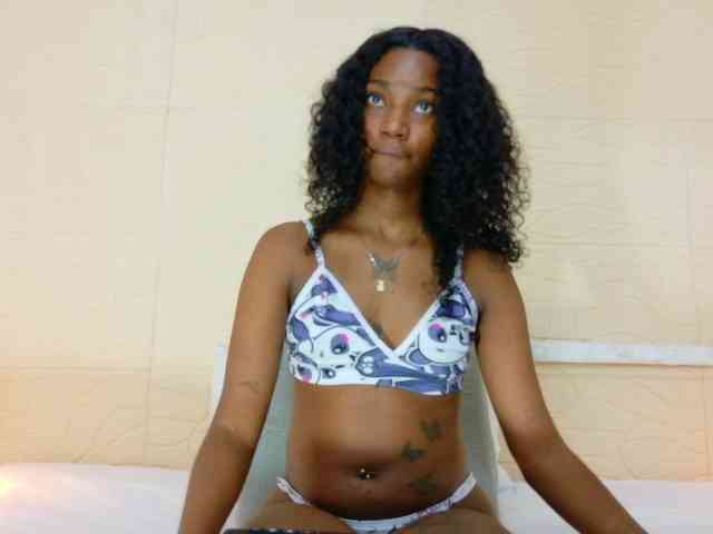 Slim-chocobar18 webcam