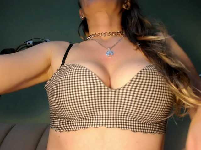 Mspurrfect's BongaCams show and profile