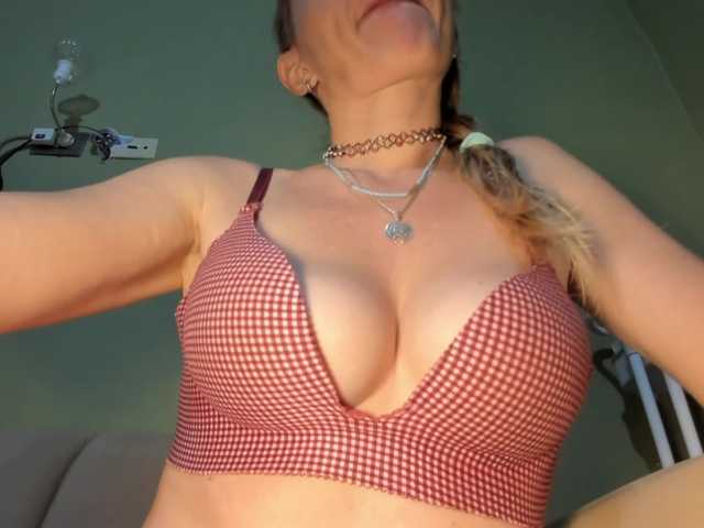 Mspurrfect live cam