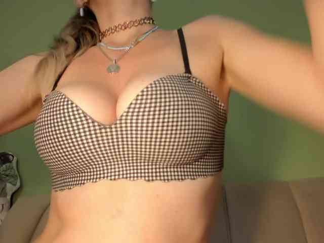 Mspurrfect webcam