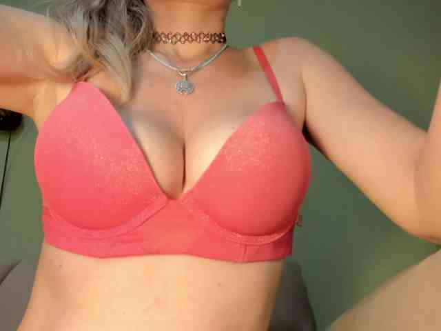 Mspurrfect webcam