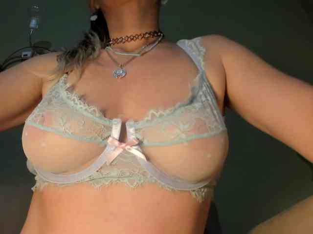 Mspurrfect webcam