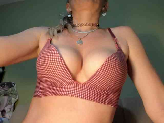 Mspurrfect webcam