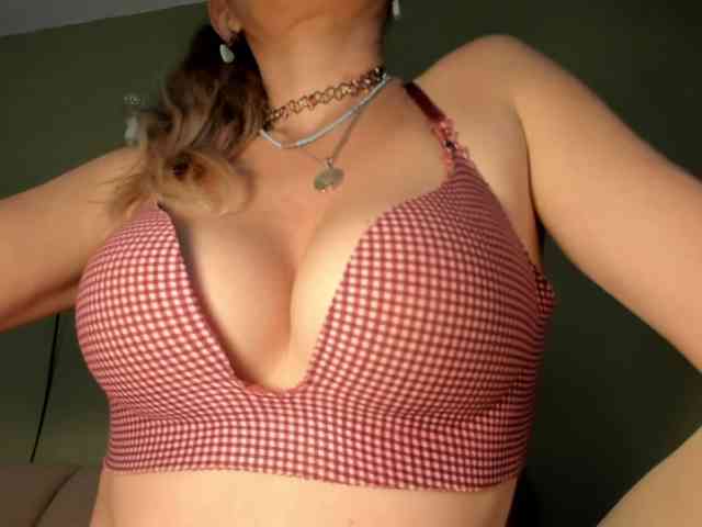 Mspurrfect webcam