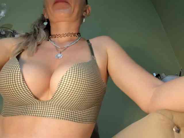 Mspurrfect webcam