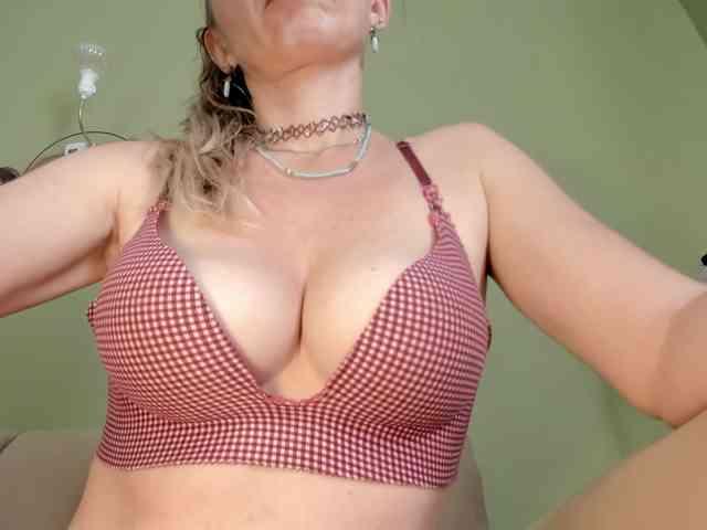 Mspurrfect webcam