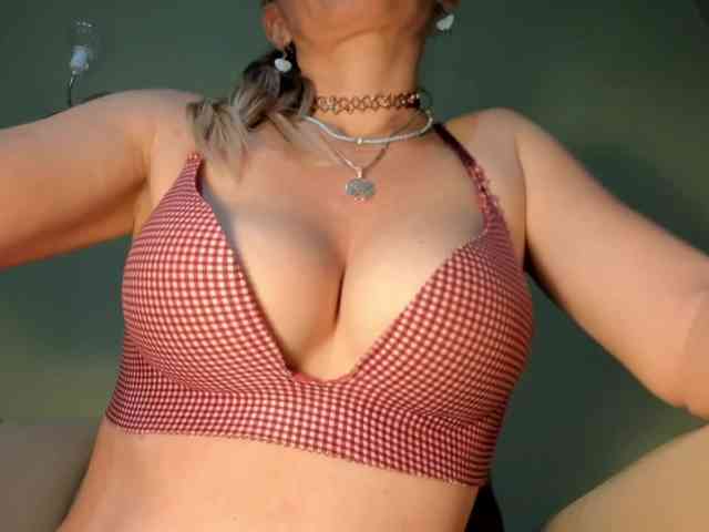 Mspurrfect webcam