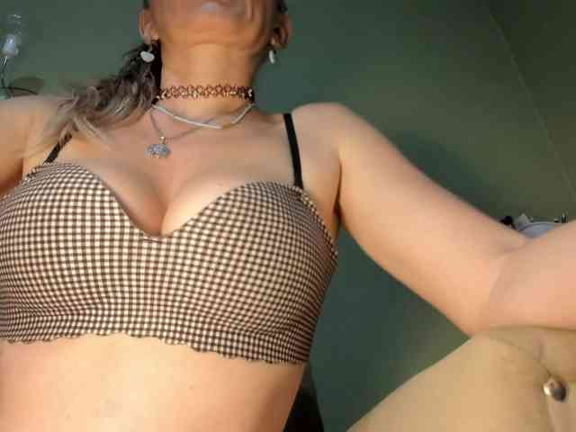 Mspurrfect webcam