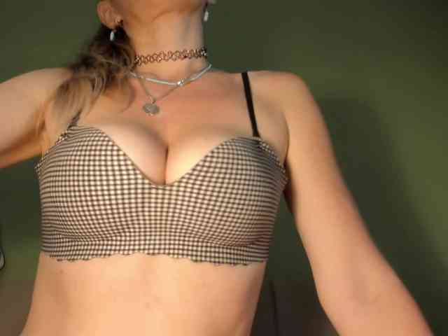 Mspurrfect webcam