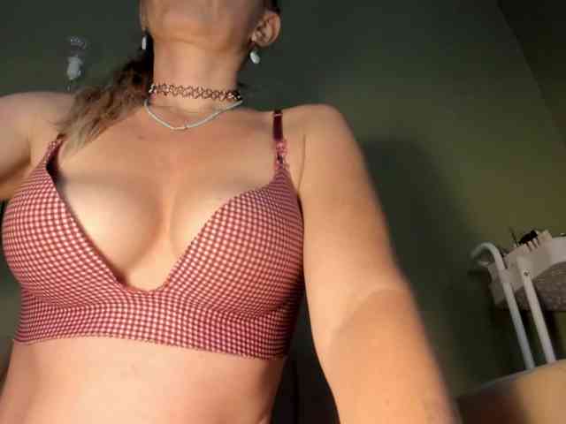 Mspurrfect webcam