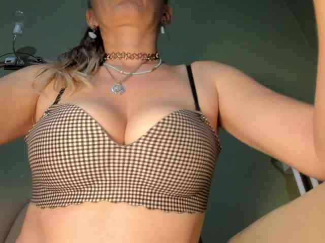 Mspurrfect webcam