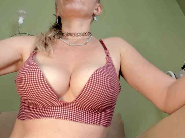 Mspurrfect webcam