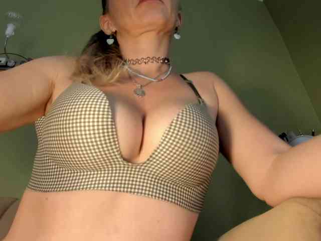 Mspurrfect webcam