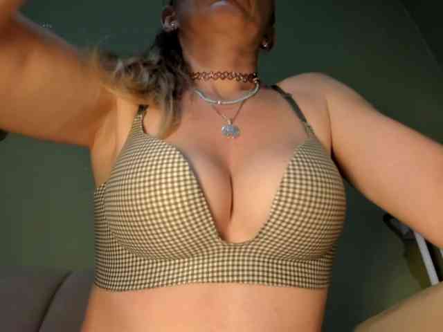 videochat nude Mspurrfect