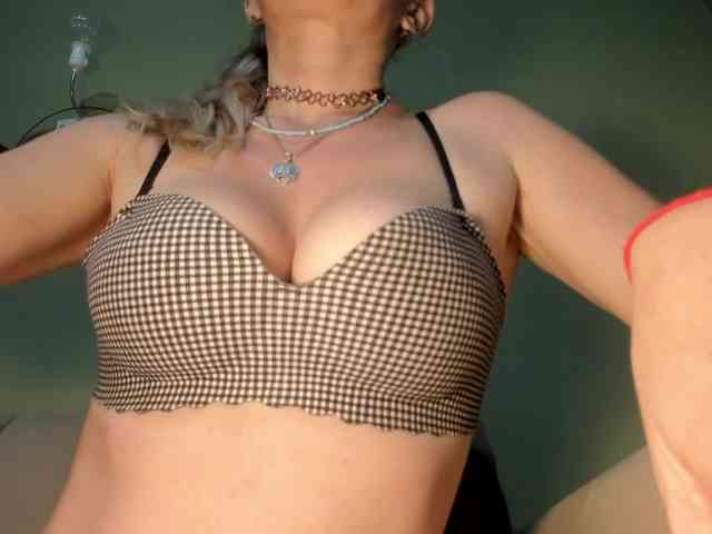 Mspurrfect webcam