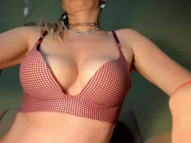 Mspurrfect webcam