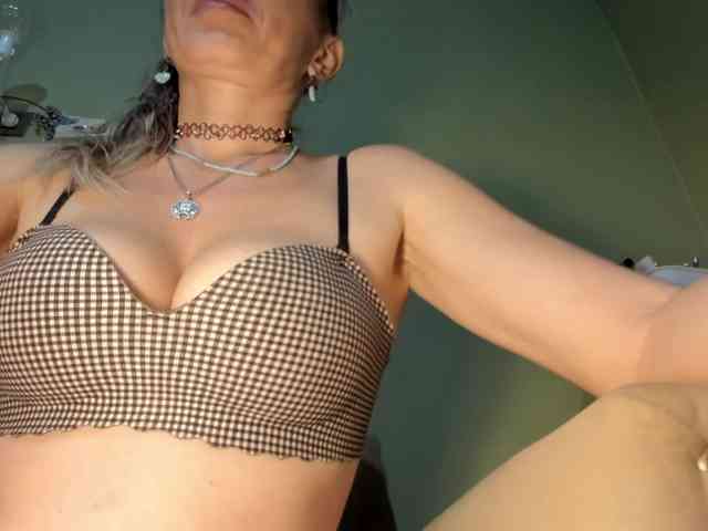 Mspurrfect webcam