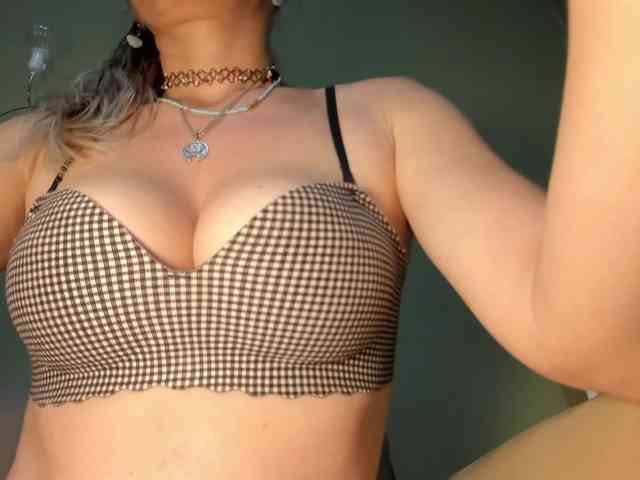 Mspurrfect webcam