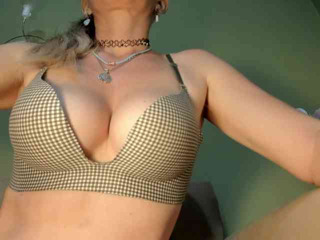 Mspurrfect webcam