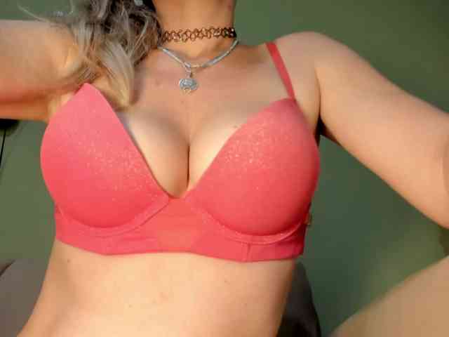 Mspurrfect webcam