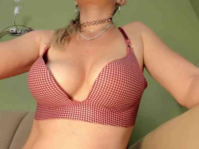 Mspurrfect webcam