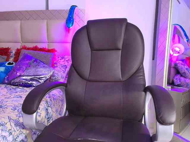 melodiipierce1 webcam