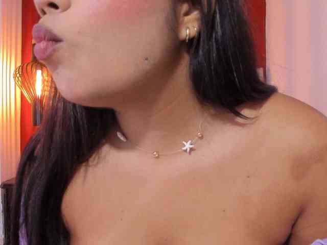 melodiipierce1 webcam