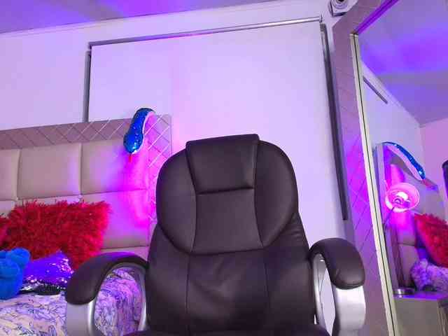melodiipierce1 webcam