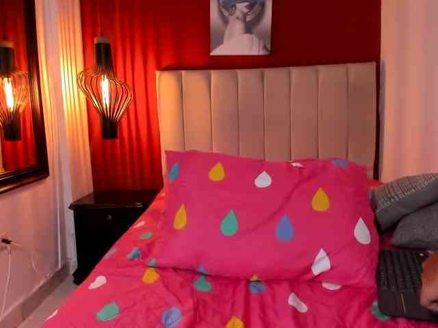 melodiipierce1 webcam