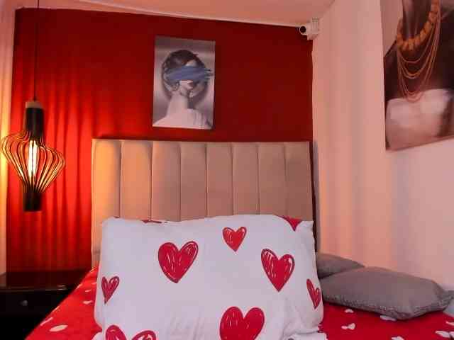 melodiipierce1 Live Webcam on BongaCams
