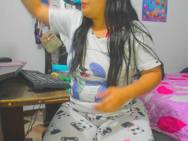 yournaughtyandsexyprince webcam