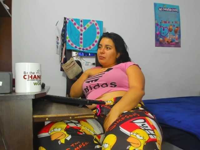 yournaughtyandsexyprince webcam