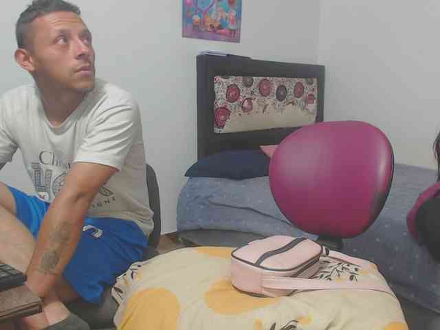 yournaughtyandsexyprince webcam