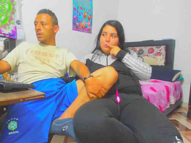 yournaughtyandsexyprince webcam