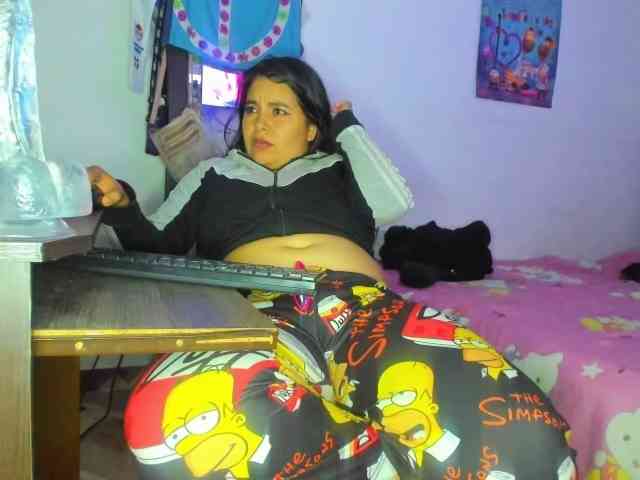 yournaughtyandsexyprince webcam