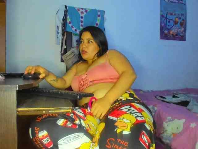 yournaughtyandsexyprince webcam