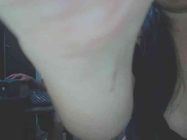yournaughtyandsexyprince webcam