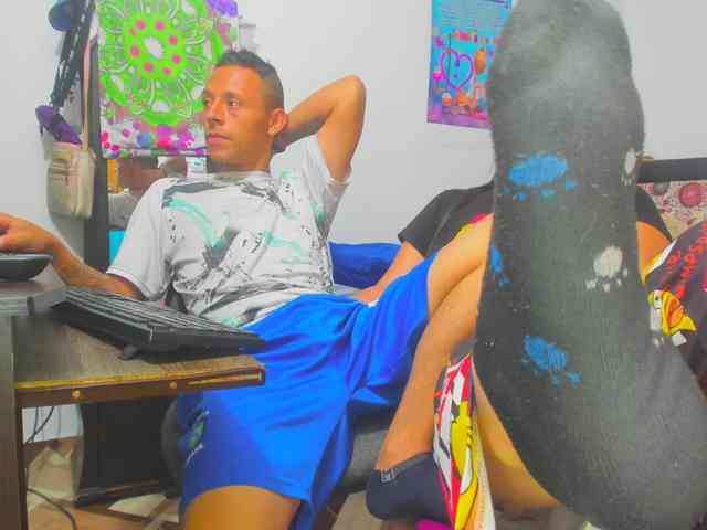 yournaughtyandsexyprince webcam