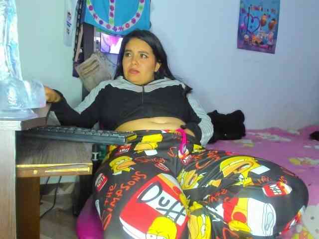 yournaughtyandsexyprince webcam