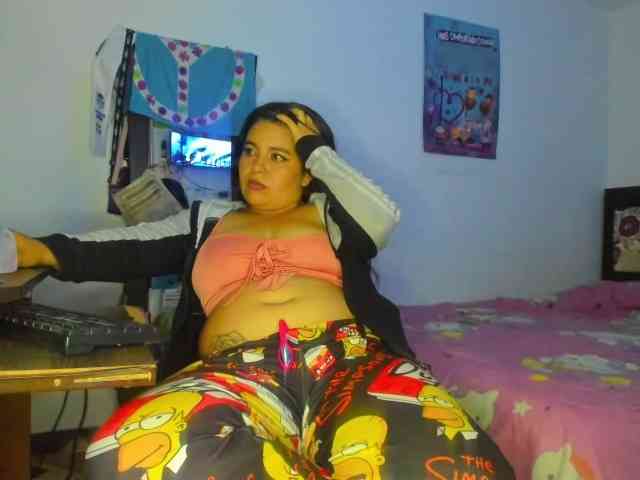 yournaughtyandsexyprince webcam