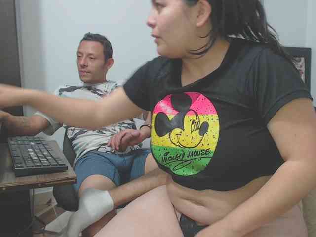 yournaughtyandsexyprince webcam